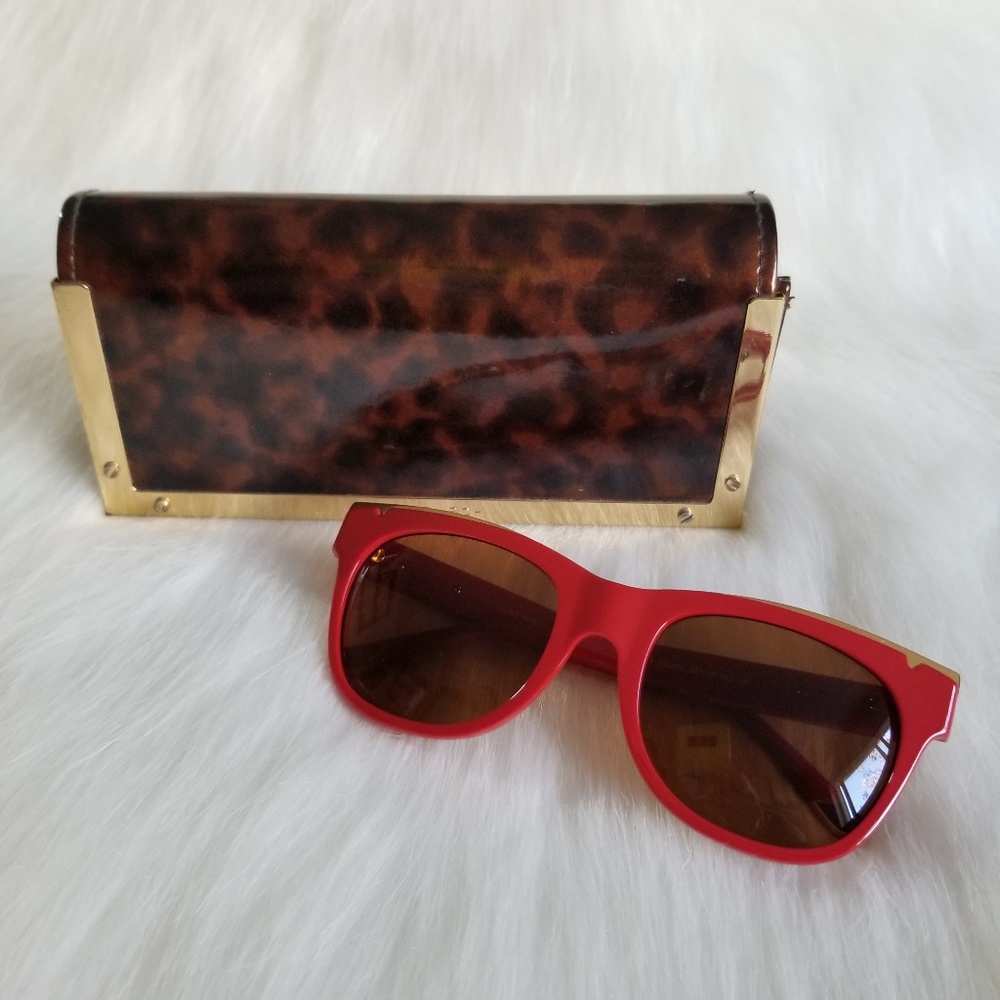 TORY BURCH | Red Sunglasses